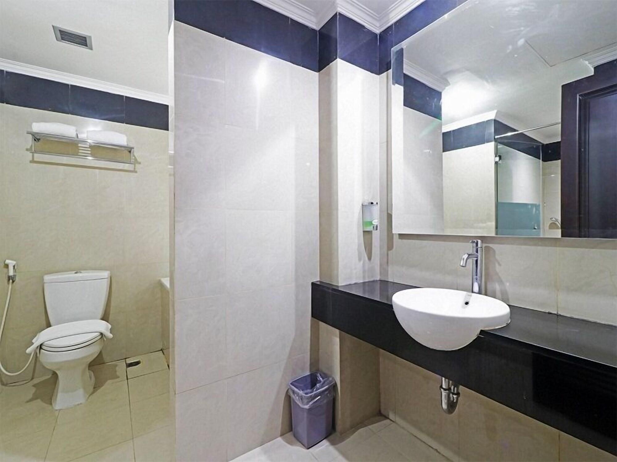 P Hotel Jakarta Luaran gambar
