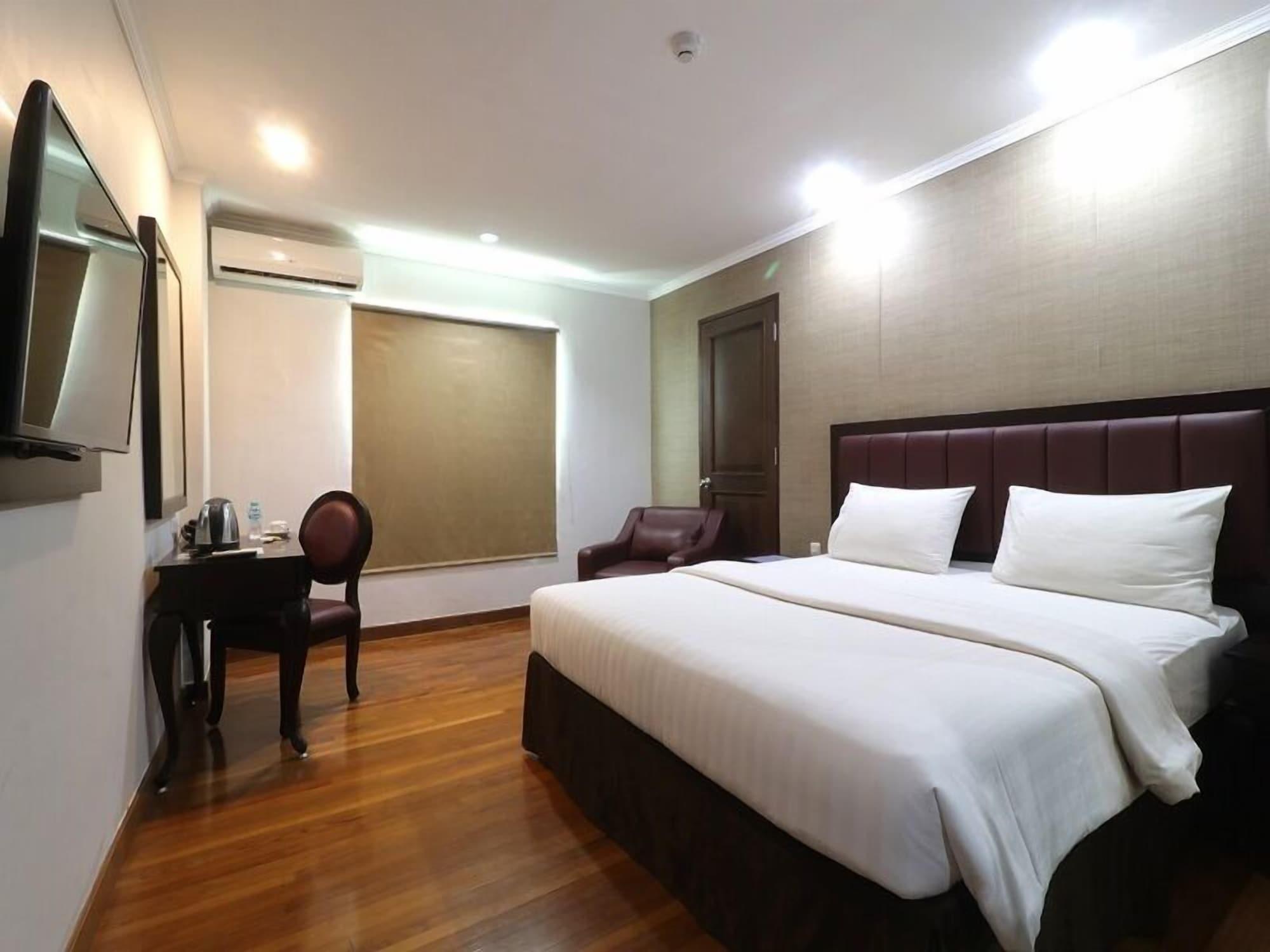 P Hotel Jakarta Luaran gambar