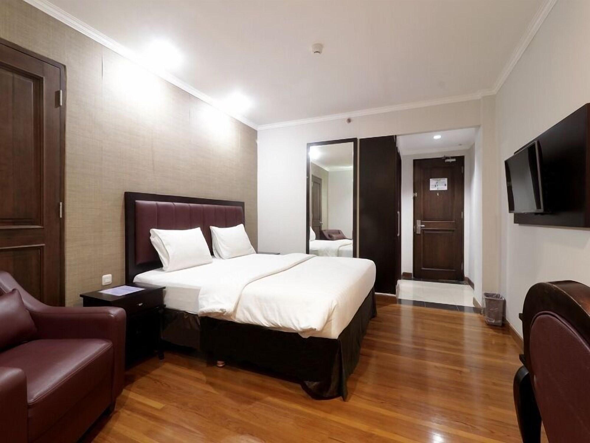 P Hotel Jakarta Luaran gambar